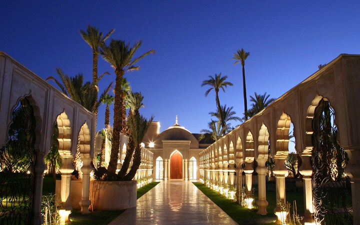 Palais Namaskar