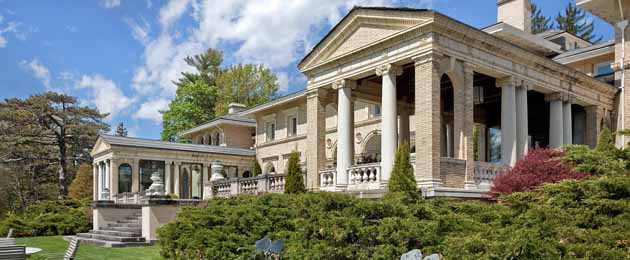 Hotel openings and re-openings in North America. 