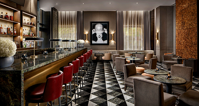 Hotel Bar